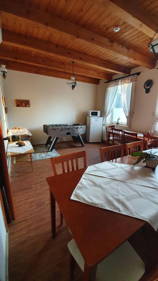 Anna Panzio Hotel Dunavarsany Ngoại thất bức ảnh