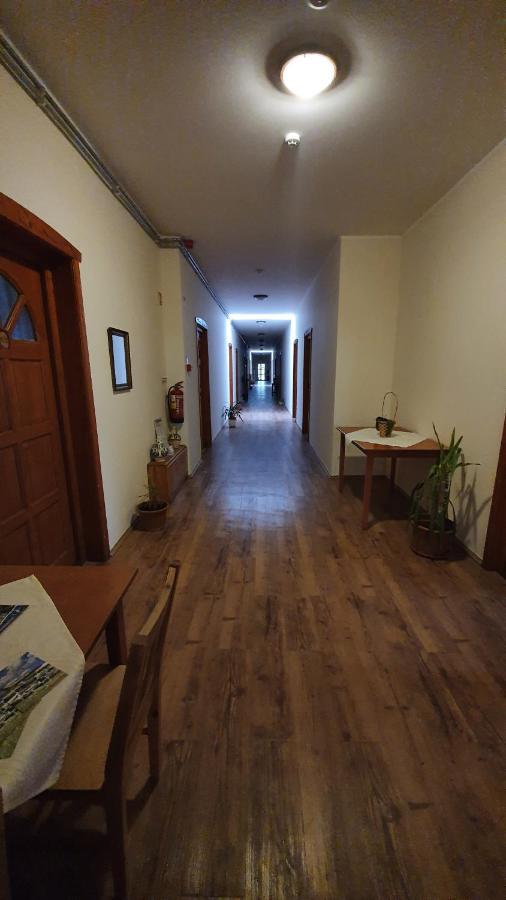 Anna Panzio Hotel Dunavarsany Ngoại thất bức ảnh